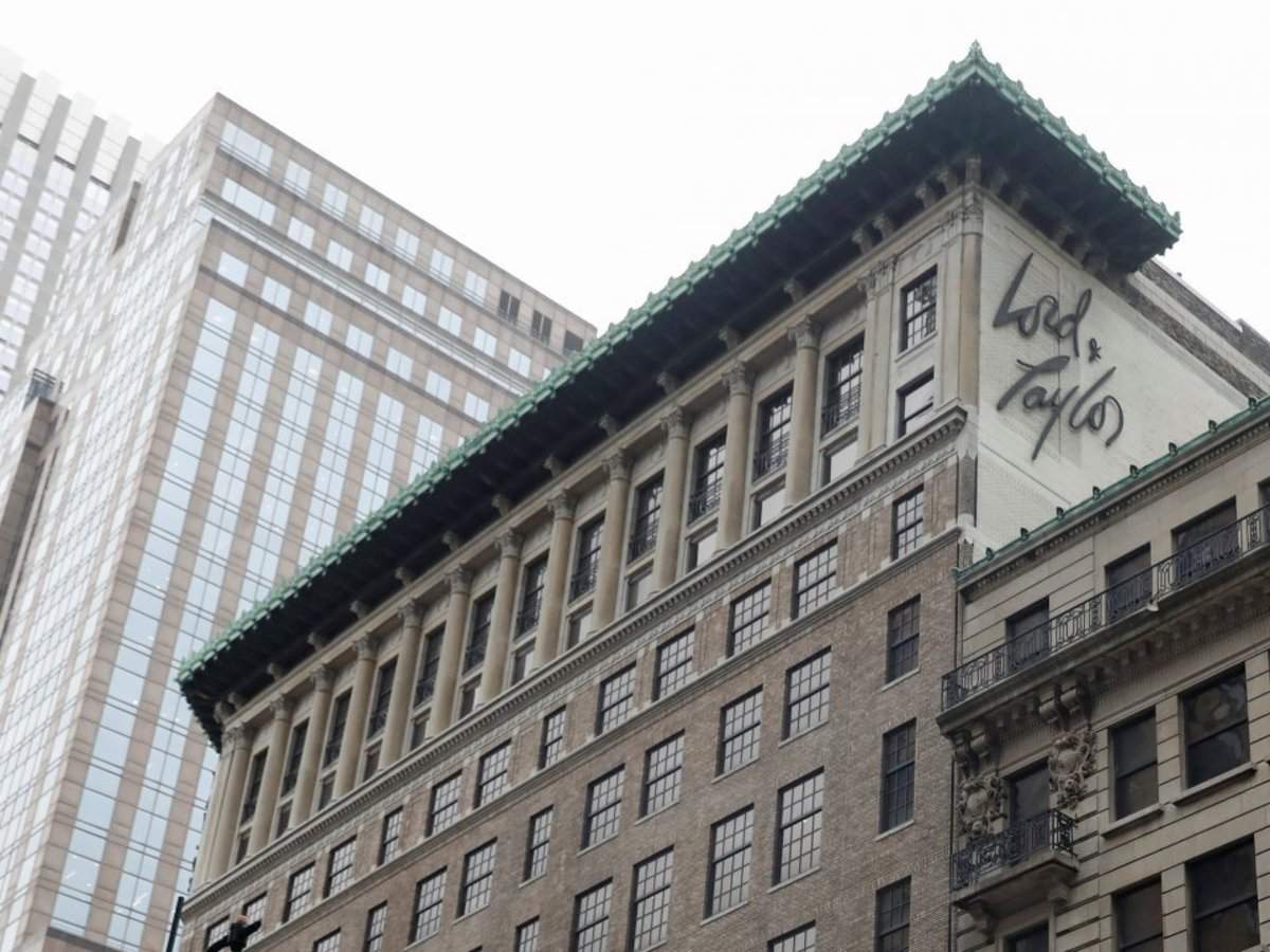 Lord & Taylor Sells NYC Flagship Store for $850 Million - WSJ