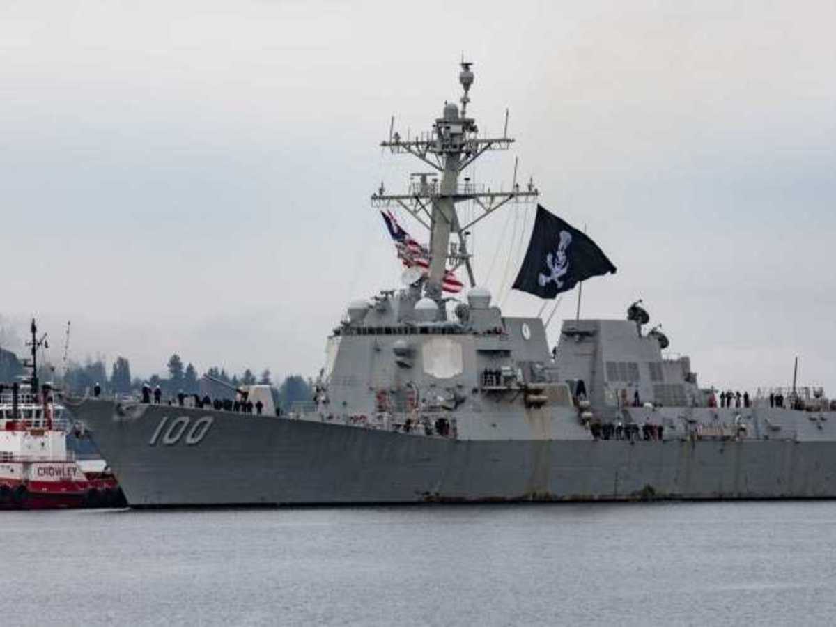 A US Navy Destroyer Sailed Into Port Flying the Jolly Roger