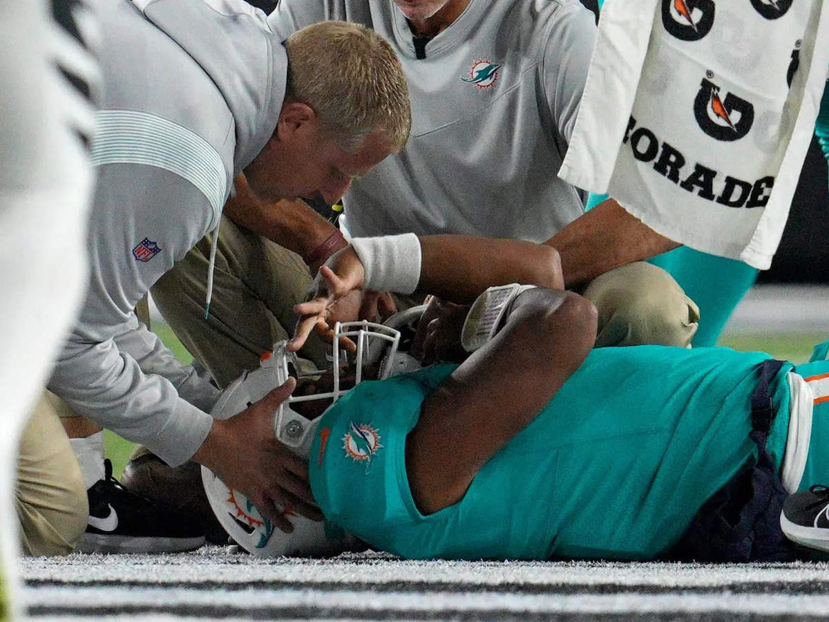 Tua Tagovailoa injury puts focus on Dolphins, NFL concussion protocol