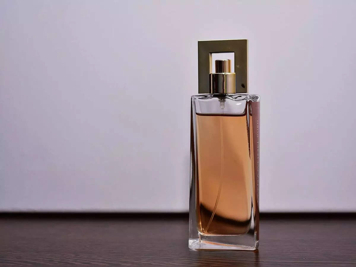 Best perfume for women best sale under 5000