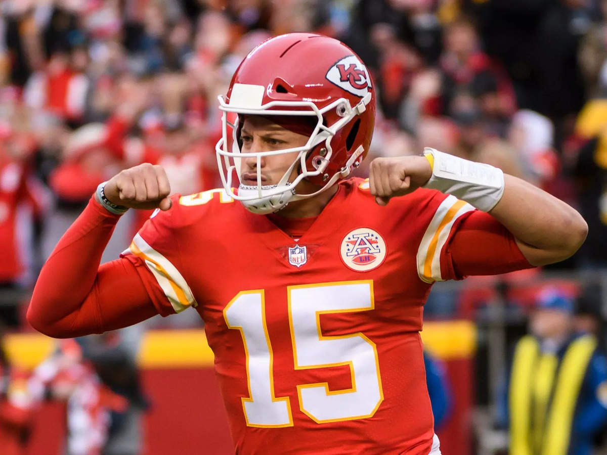 Patrick Mahomes passed Tom Brady and Big Ben as the youngest QB in