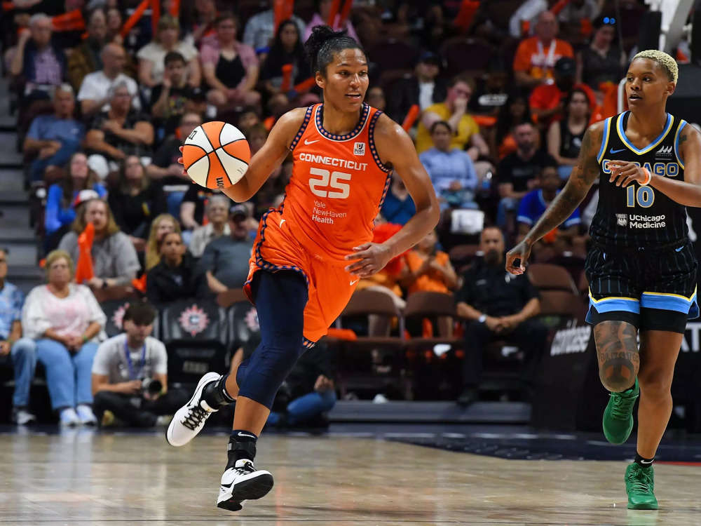 Catch-Up With WNBA All Star Alyssa Thomas - University of Maryland Athletics