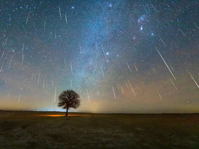 
India to witness a rare and mesmerising DOUBLE meteor shower on July 30!
