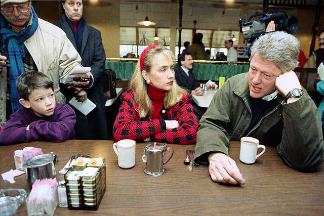 The Clintons hit the campaign trail with Bill's running mate Al Gore ...