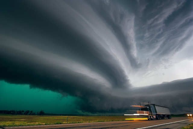Mind Blowing Images Of Stormy Skies Captured By An Extreme Storm Chaser Businessinsider India