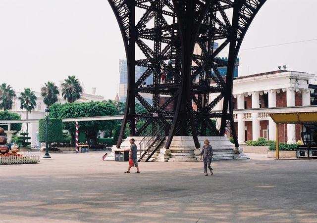 Inside China's 'Bizarre' Fake Landmarks Including Eiffel Tower And Tower  Bridge