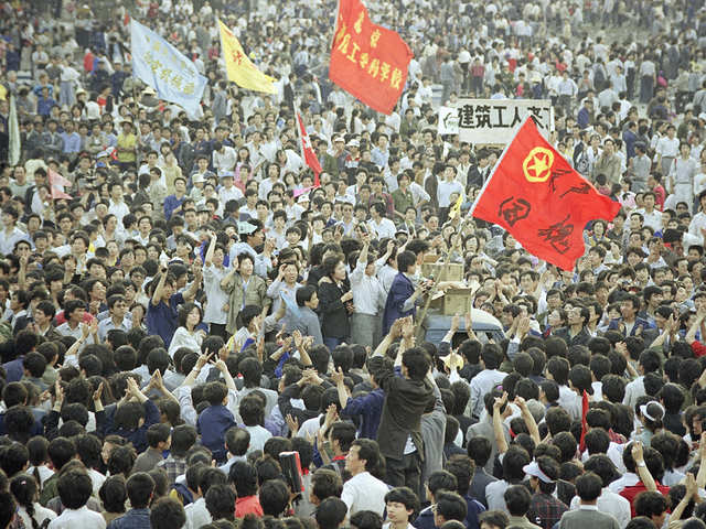 25 photos from the bloody 1989 protests that China wants you to forget ...