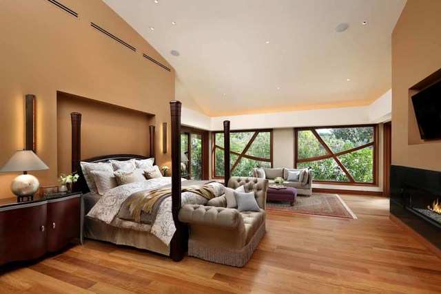 The Master Bedroom Is Huge With A Built In Modern Fireplace