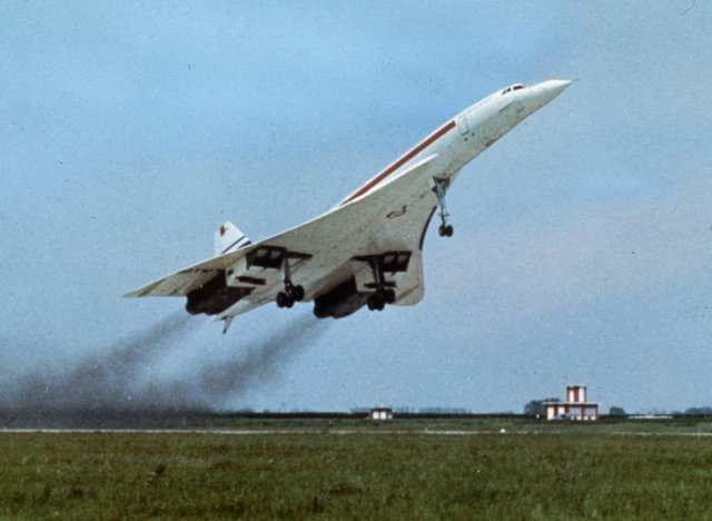 The Concorde made its first supersonic passenger flight 40 years ago ...