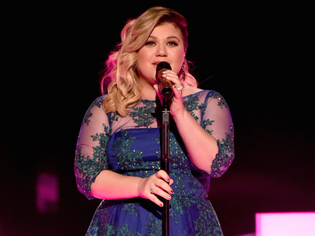 2. Season 1 winner: Kelly Clarkson (2002) | Business Insider India