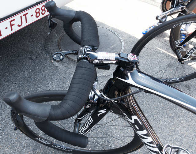 taping aero bars