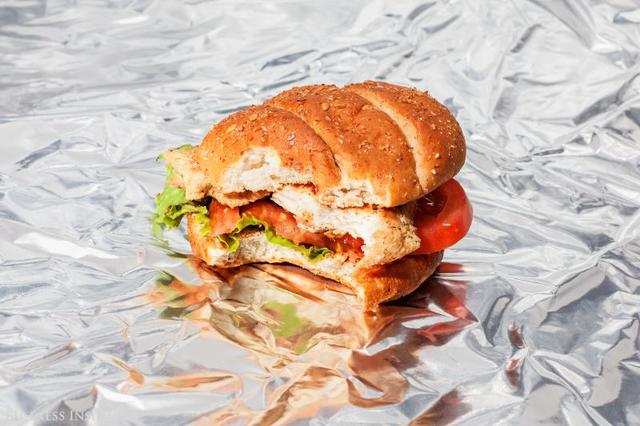 we-tried-grilled-chicken-sandwiches-from-all-the-major-fast-food-chains