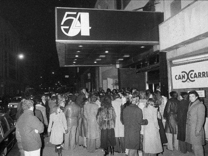 22 photos that show the grit and the glamour of Studio 54, New York City's  most infamous club