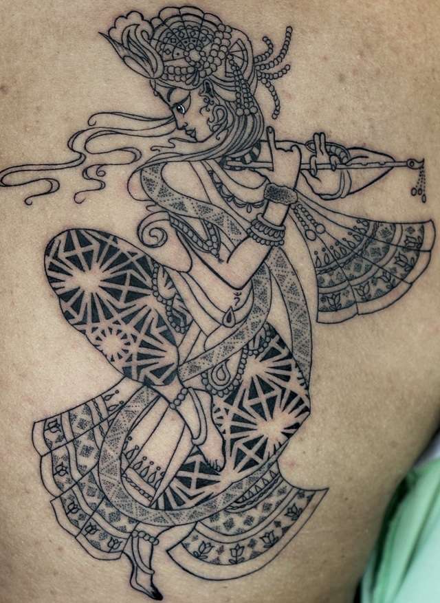 My friend David and I have been working on this Saraswati piece for him. I  love tattooing Hindu imagery and icons. We only have a couple… | Instagram