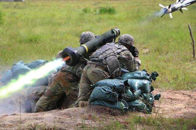 Soldiers fire a Javelin weapons systems at Fort Stewart on August 23 ...