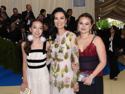 The Fabulous Life Of Wendi Deng Murdoch Who Went From A Poor Childhood In China To Investing In Snapchat Dating A 21 Year Old Model And Partying With Ivanka Trump Businessinsider India