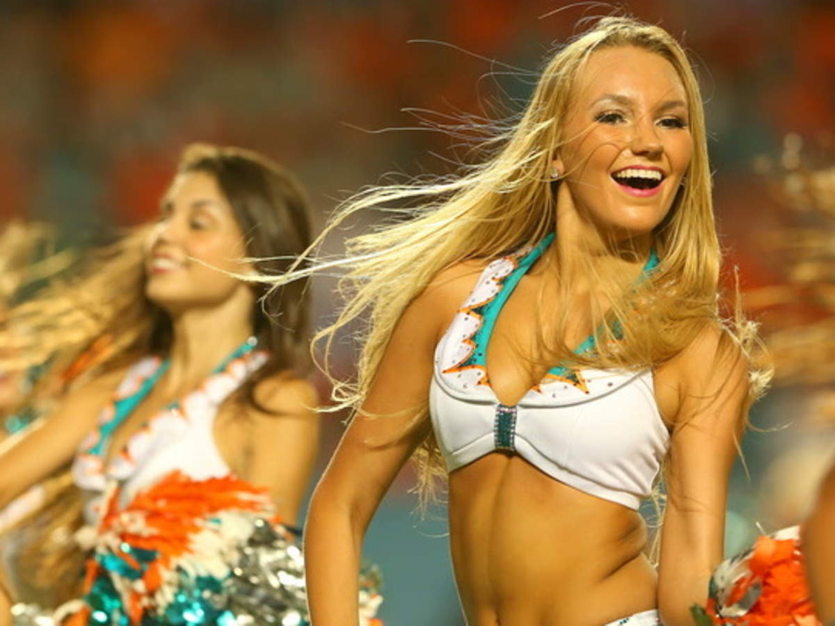 Cleveland Browns Cheerleader  Hardest Jobs in Sports 