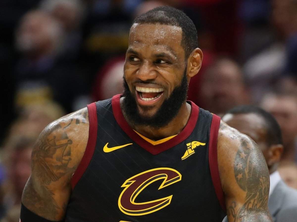 LeBron James called out one of his new teammates for not wearing Lakers gear made by Nike Business Insider India