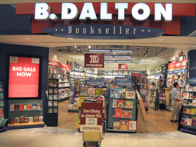 Waldenbooks Was Founded In 1933 And Grew To 250 Locations In 15 Years ...