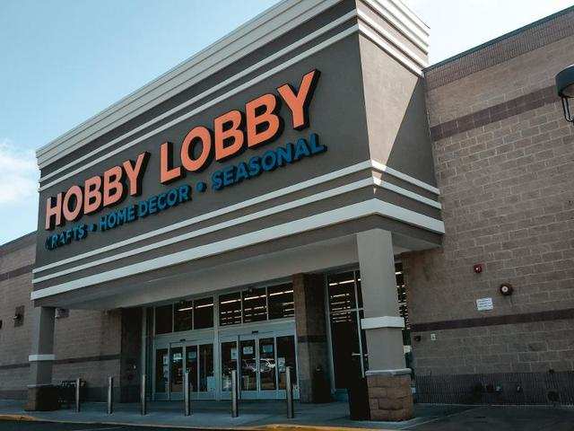 Directions To The Nearest Hobby Lobby We Visited Hobby Lobby And Michaels To See Which Was A Better Arts And Crafts Store And There Was A Clear Winner Business Insider India