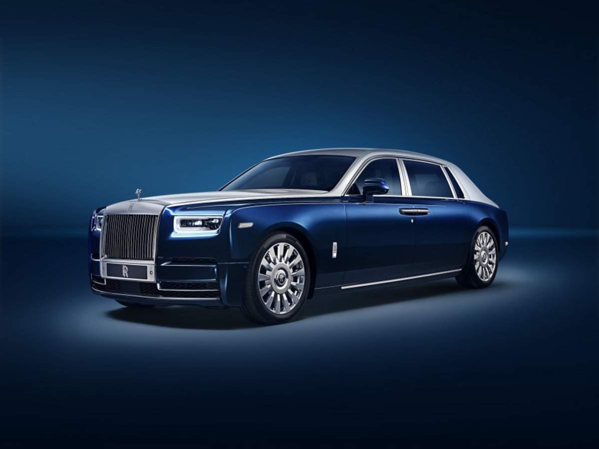 Chiếc Rolls Royce Phantom Lửa Thiêng của Chủ tịch FLC Trịnh Văn Quyết Lộ  tài liệu