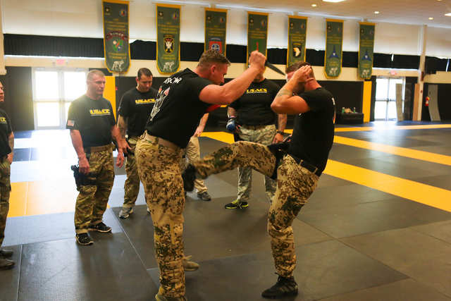 You won't be able to look at these military training photos without ...