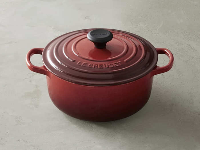 https://www.businessinsider.in/thumb/msid-67185890,width-700,height-525/Le-Creuset-Signature-Cast-Iron-Round-Dutch-Oven-2-3/4-Qt-.jpg