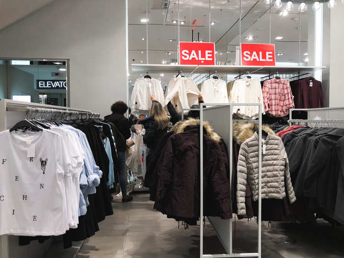 Are products in H&M sale returnable? : r/IndianFashionAddicts