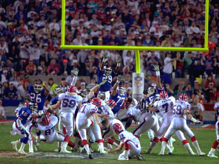 26: Don Beebe Saves the Day (Super Bowl XXVII)