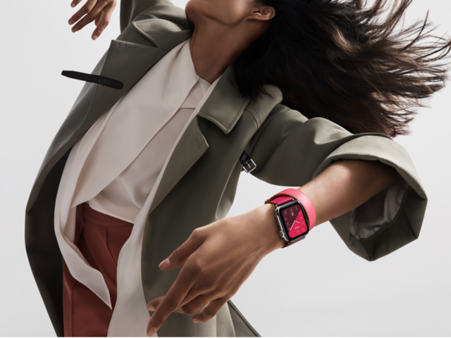 Macy discount smartwatch women's