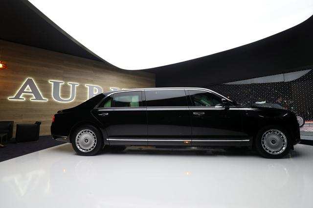 Eastern luxury car alternatives: Aurus Senat, Hongqi L5 and Toyota Century
