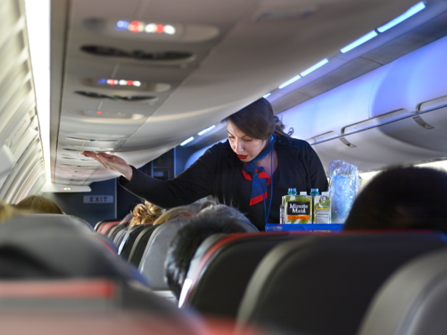 american-airlines-flight-attendants-say-they-make-about-30-an-hour