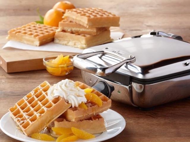 https://www.businessinsider.in/thumb/msid-70298816,width-640,resizemode-4/The-best-waffle-maker-to-splurge-on.jpg?725635