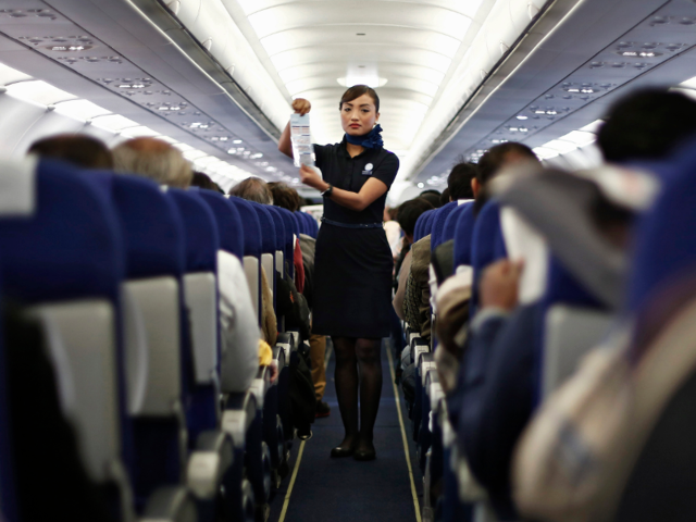 8 Ways Flight Attendants Are Trained To Spot Victims Of Human Trafficking Business Insider India 1409