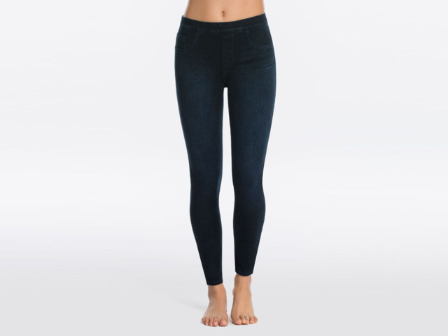 10 Best Compression Leggings For Every Workout Type, Per Reviews