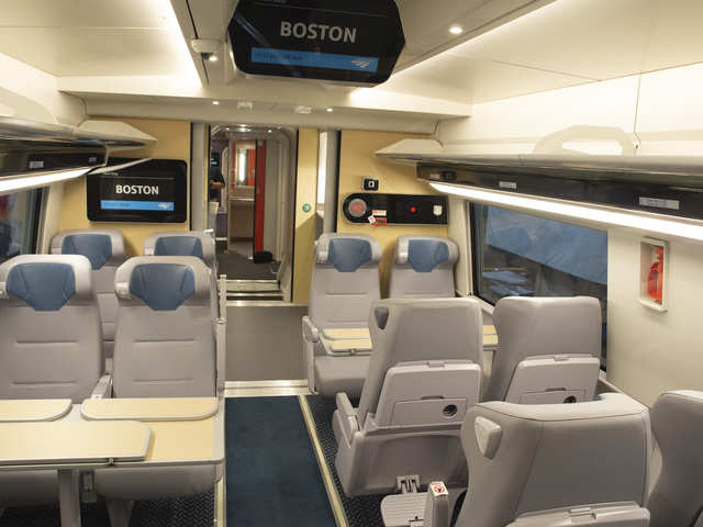 acela baggage