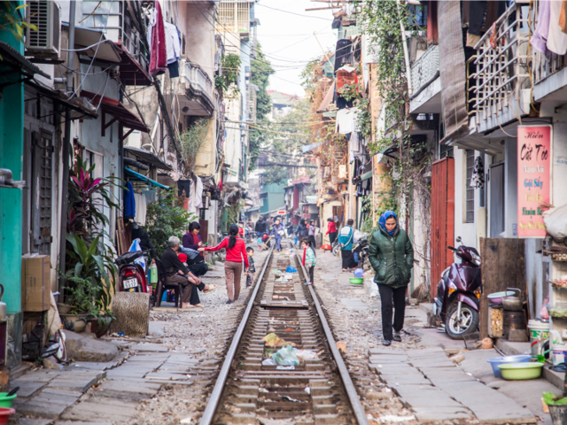 Surfers G art #16 bem vidos a Hanoi ! 