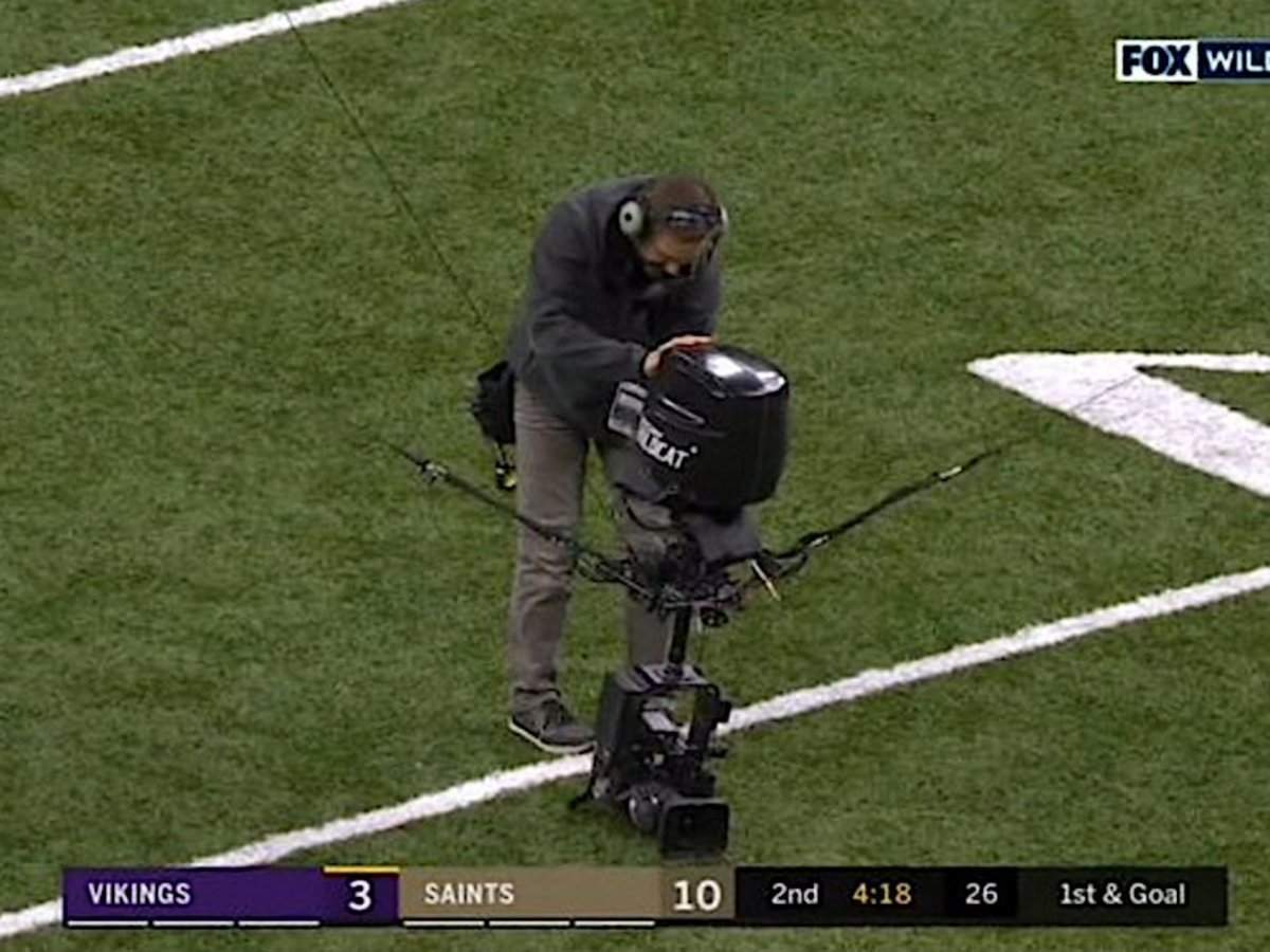 SkyCam wire snap causes delay during Jets vs. Bills game