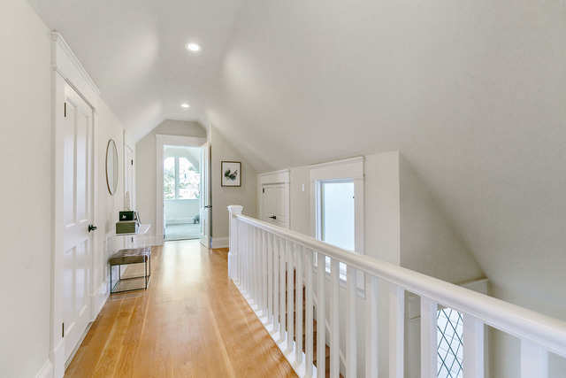 White Oak Flooring And 12 Foot Ceilings Add To The Space