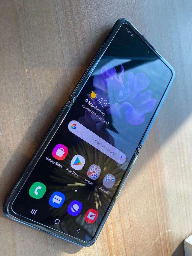 motorola z fold