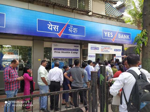 https://www.businessinsider.in/thumb/msid-74508732,width-640,resizemode-4/Yes-Bank-is-one-of-largest-private-banks-in-India-with-branch-banking-network-of-over-1000-Branches-and-1800-ATMs.jpg?224017