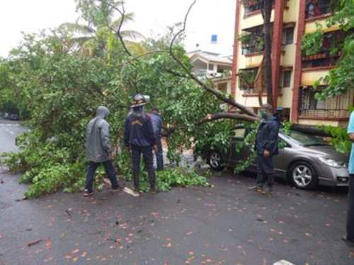 Several low-lying areas inMaharashtra's Pune remained inundated due to rains brought in by cyclone 'Nisarga' since Tuesday night, officials said on Wednesday.