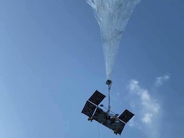 To Provide Coverage For This Area Loon Is Using At Least 35 Balloons That Will Be Constantly Moving Above The Stratosphere In Eastern Africa