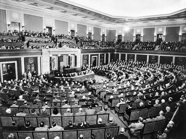 20 photos that show how the Capitol building has changed over the years ...