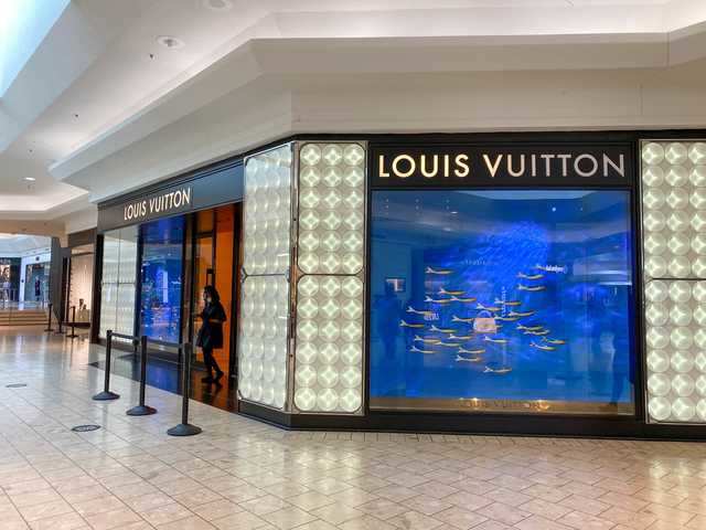 Louis Vuitton Short Hills, 1200 Morris Turnpike, The Mall at Short