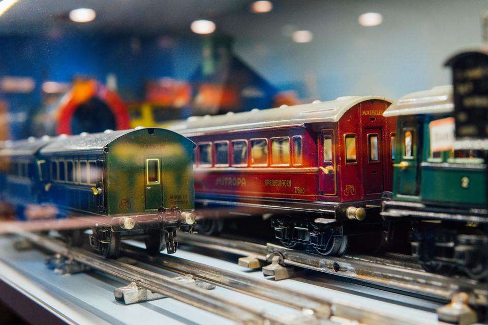 indian railway toy train set