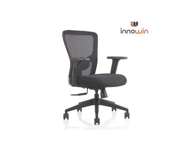 Best High Back Chair With Neck Rest In India Business Insider India   Master 