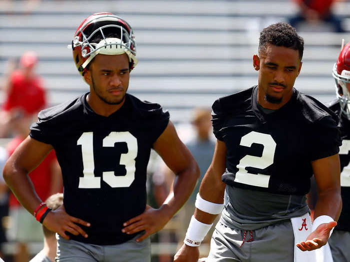 Jalen Hurts' $255 million contract sets an NFL record—he got it with an  all-women management team